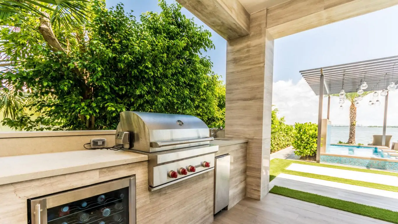 Villa Ariadne | Miami