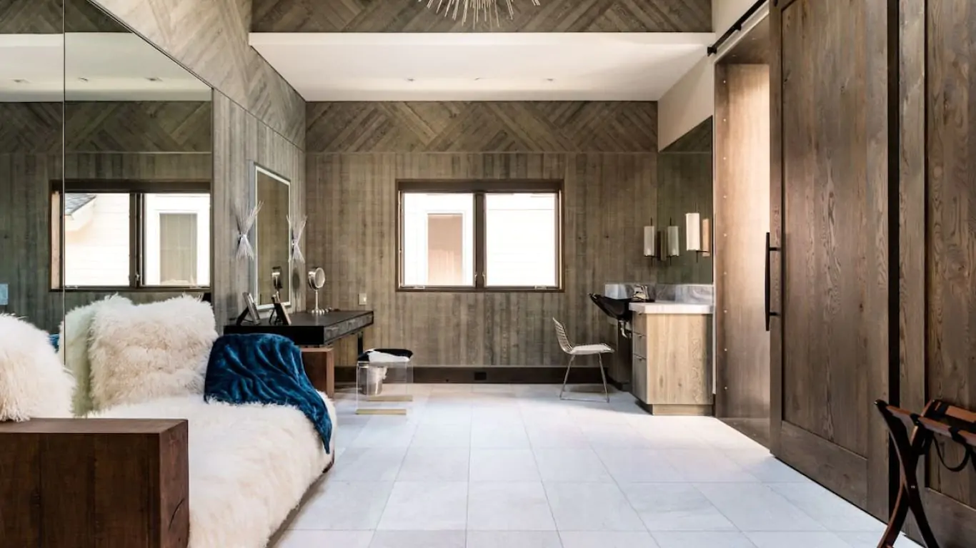 Villa Harrah | Lake Tahoe