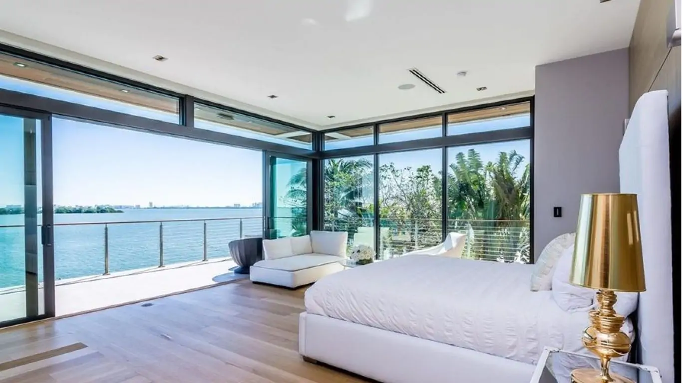 Villa Vlada | Miami