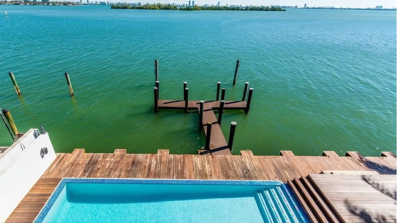Villa Vlada | Miami