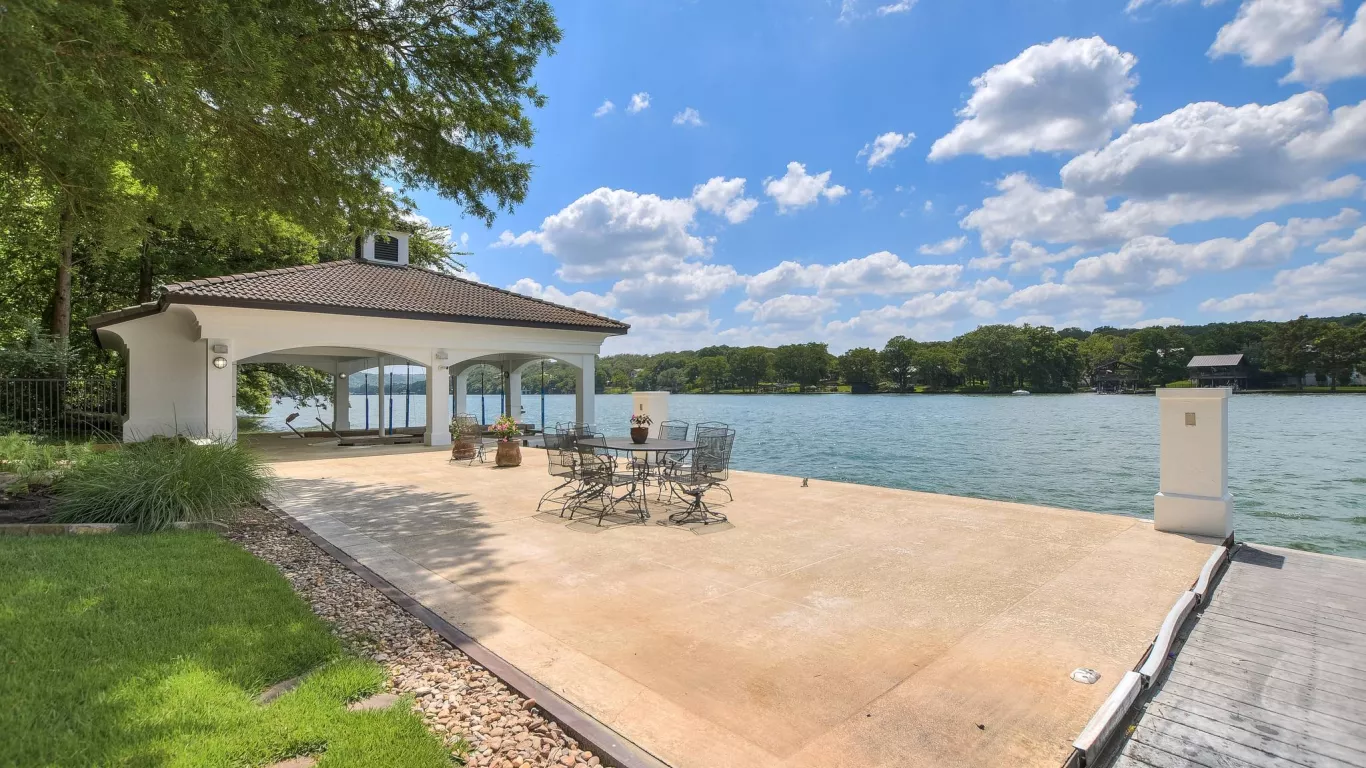 Villa Shaneena | Austin