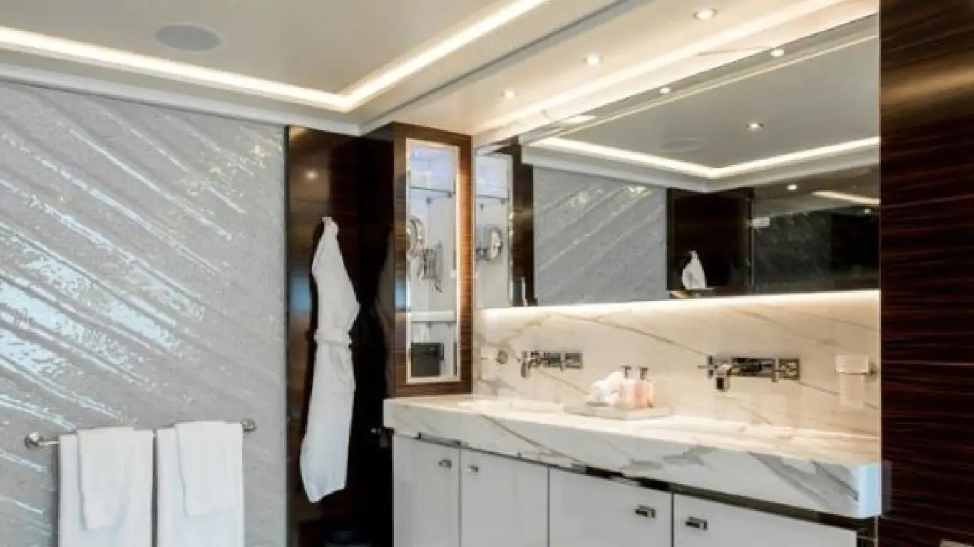 Yacht Naseem 154 | Yachts