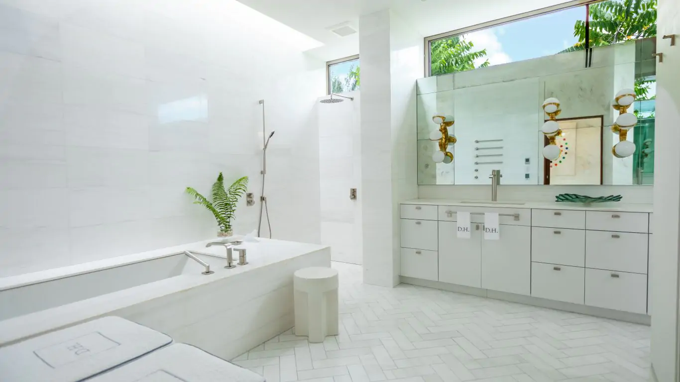 Destiny House Albany | Bahamas