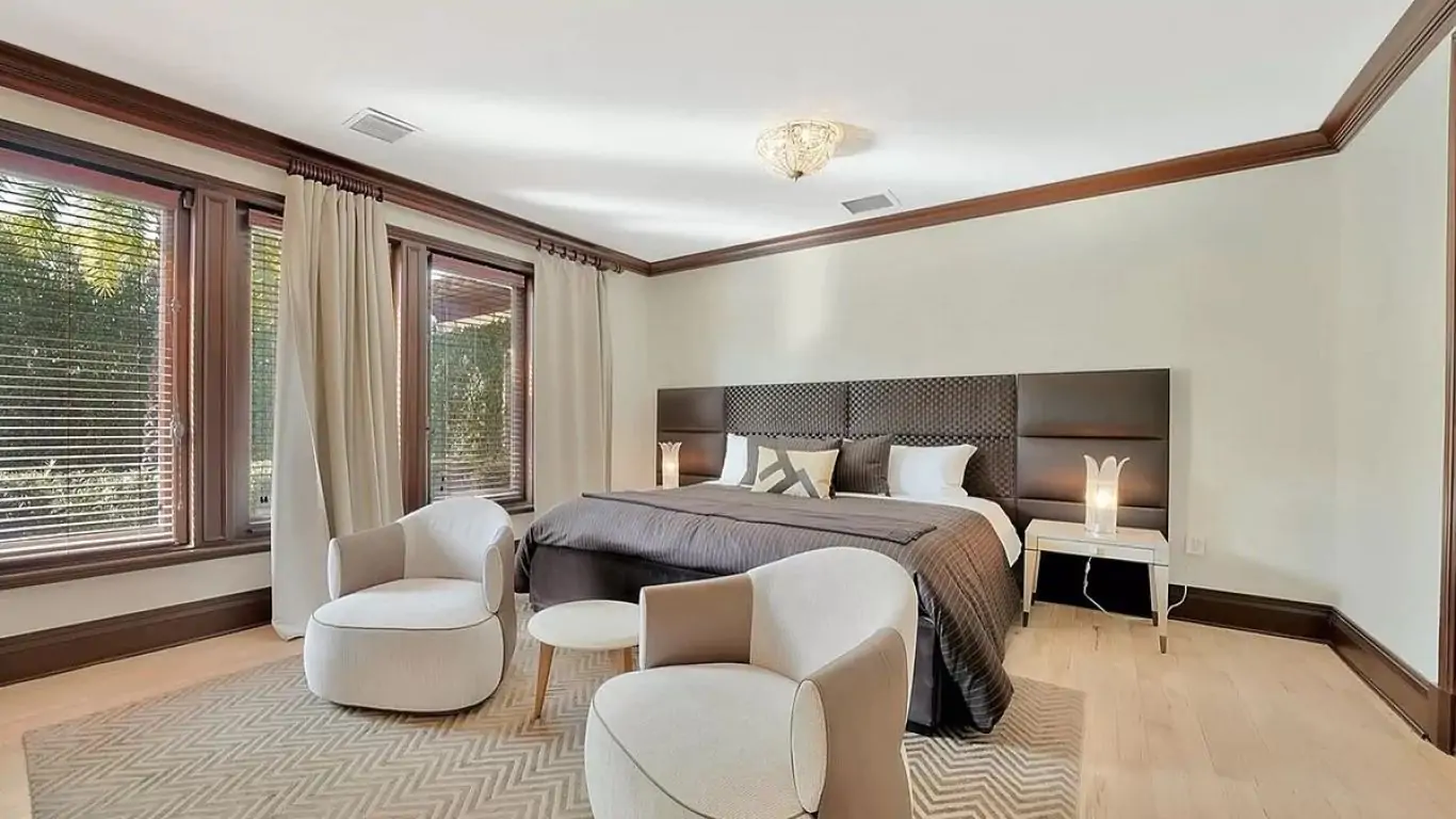 Villa Shannon | Miami