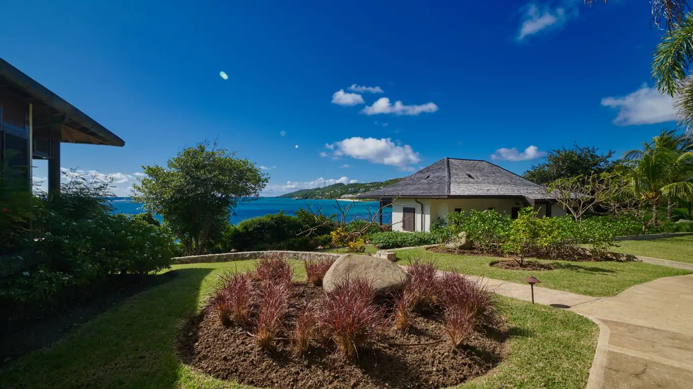 Villa Beach House | Saint Vincent and the Grenadines