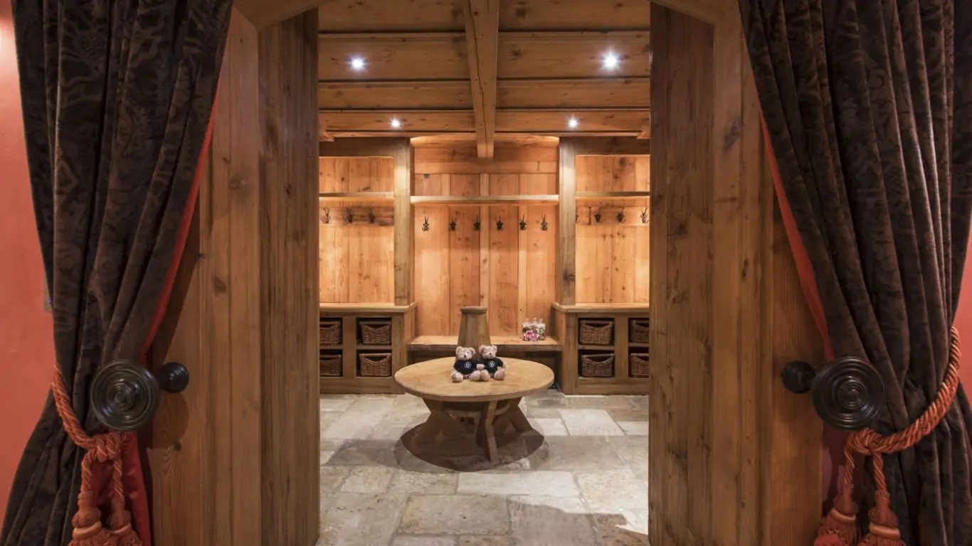 The Bella Coola Estate | Verbier