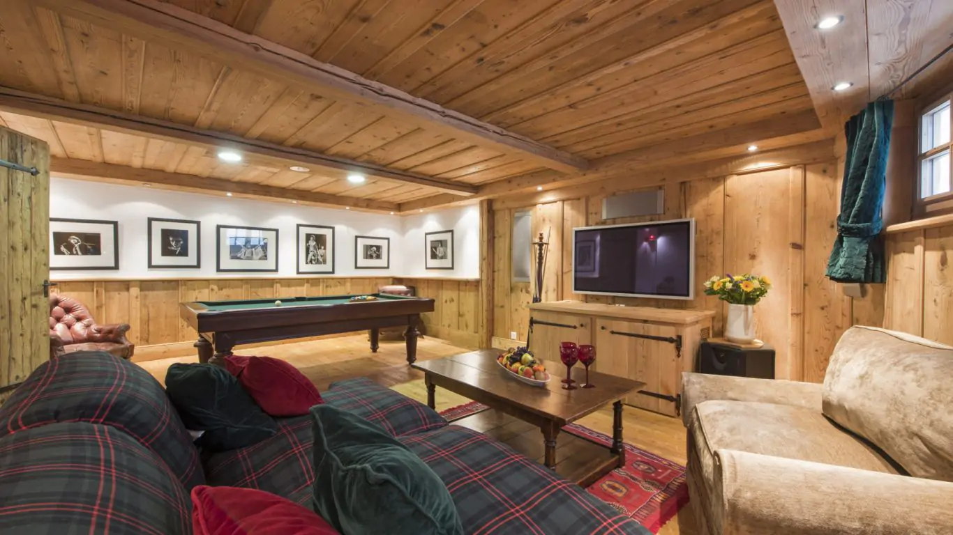The Bella Coola Estate | Verbier