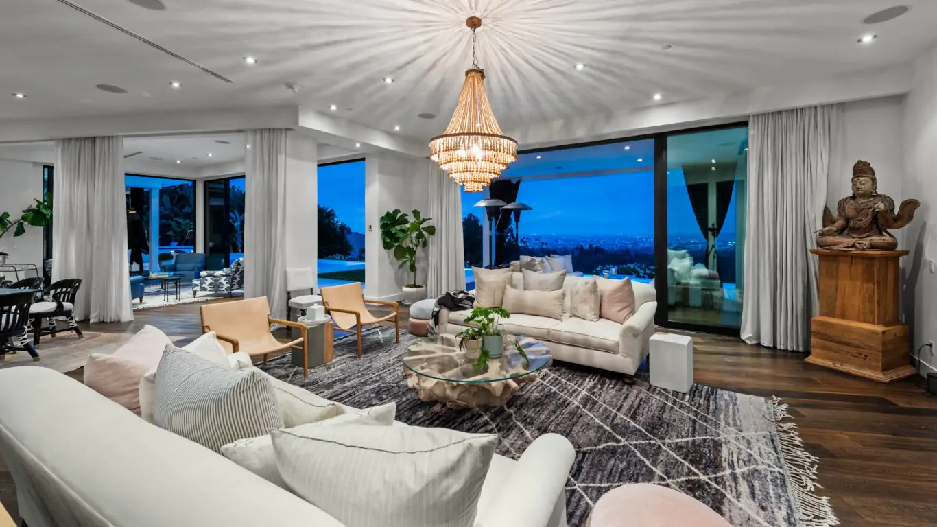 Villa Sheena | Los Angeles