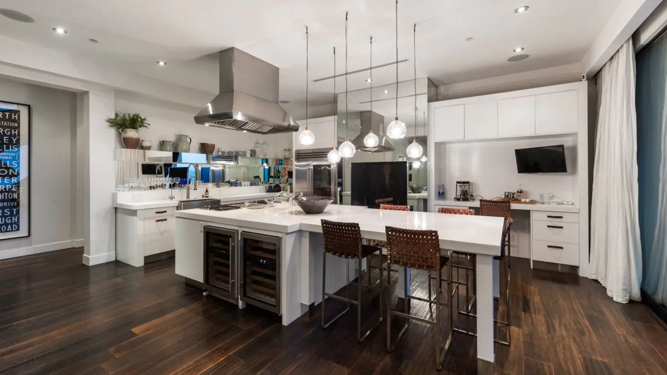 Villa Sheena | Los Angeles