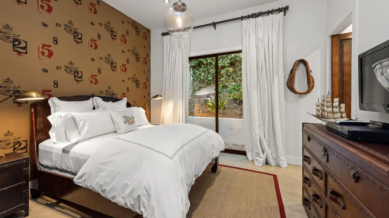 Villa Sheena | Los Angeles