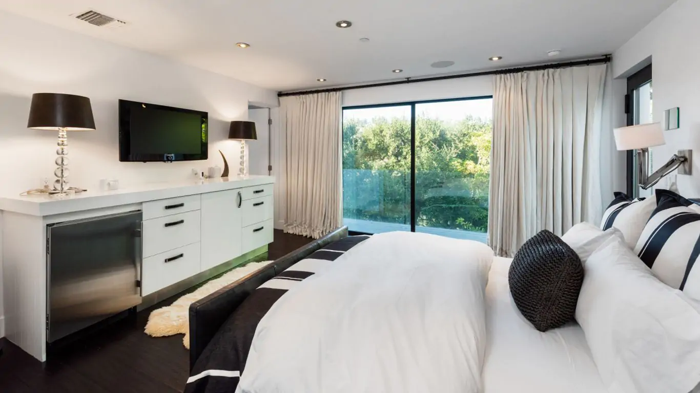 Villa Sheena | Los Angeles
