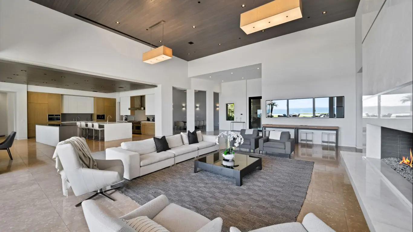 Villa Nadia | Malibu
