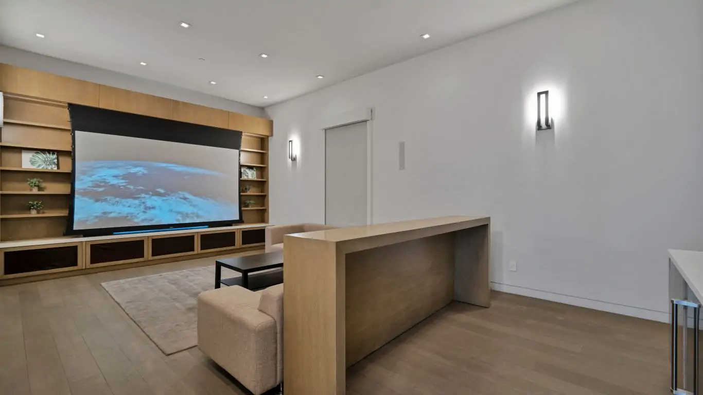Villa Nadia | Malibu