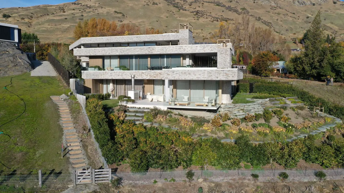 The Elms at Lake Hayes Collection | New Zealand