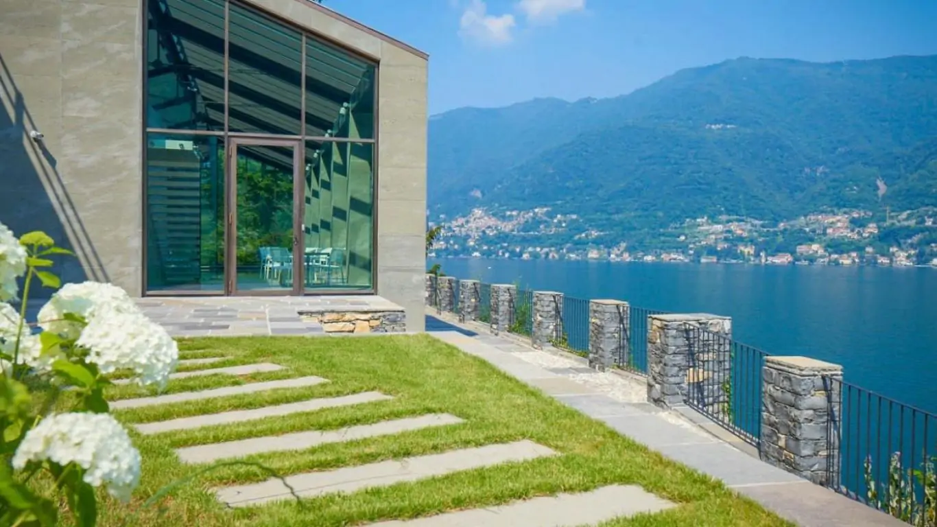 Villa Pliniana | Lake Como