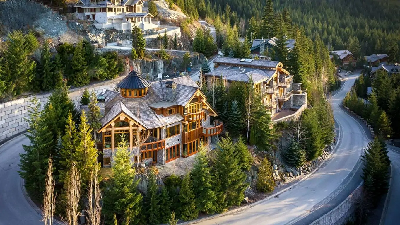 Chalet Akasha | Whistler
