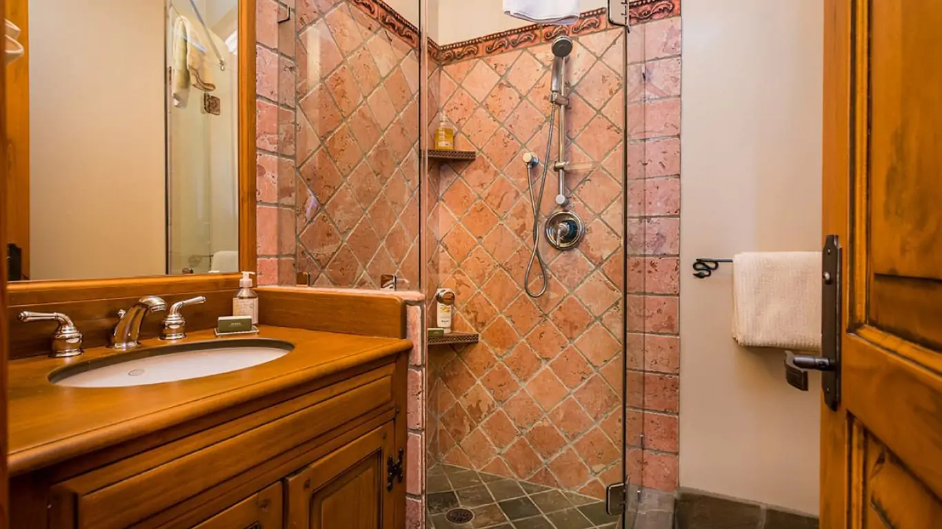 Chalet Akasha | Whistler