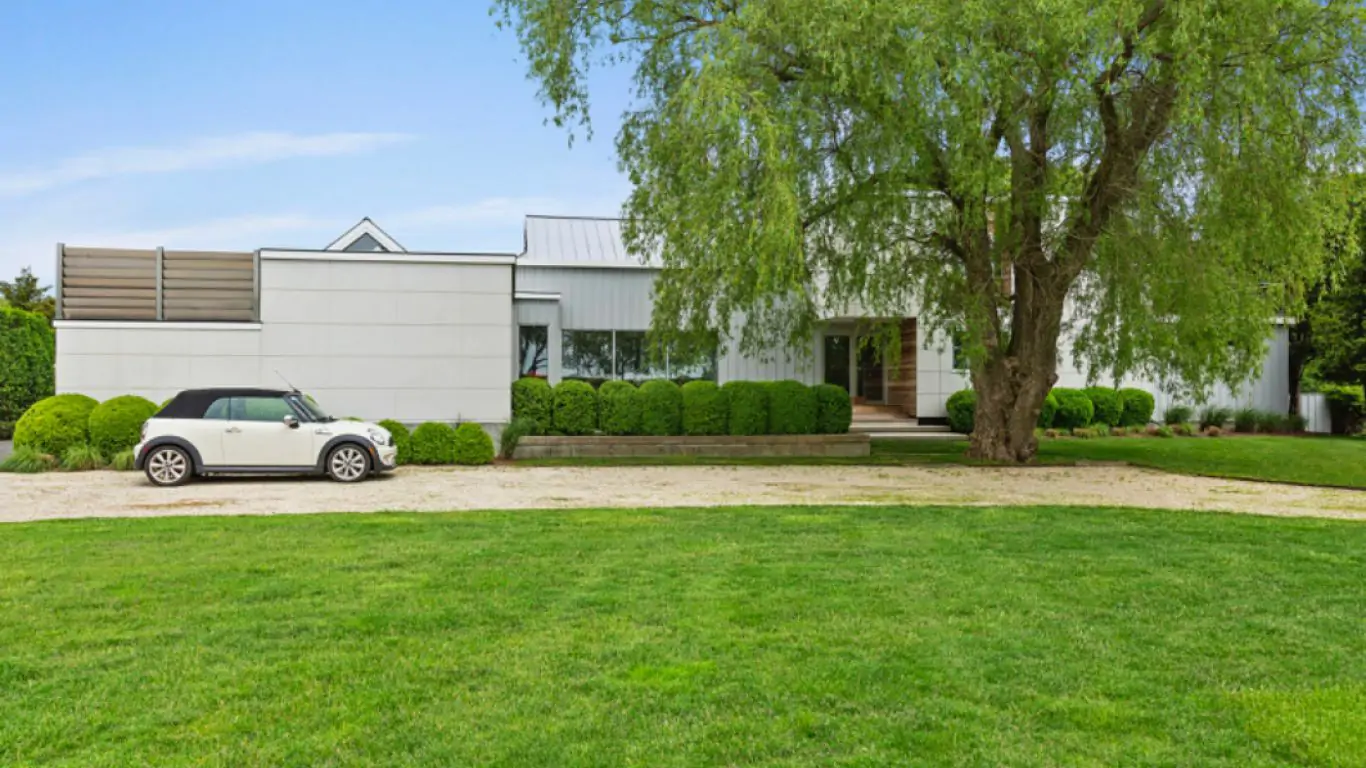 Villa Colleen | Hamptons