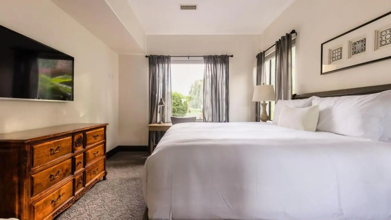 Villa Castillo | Palm Springs