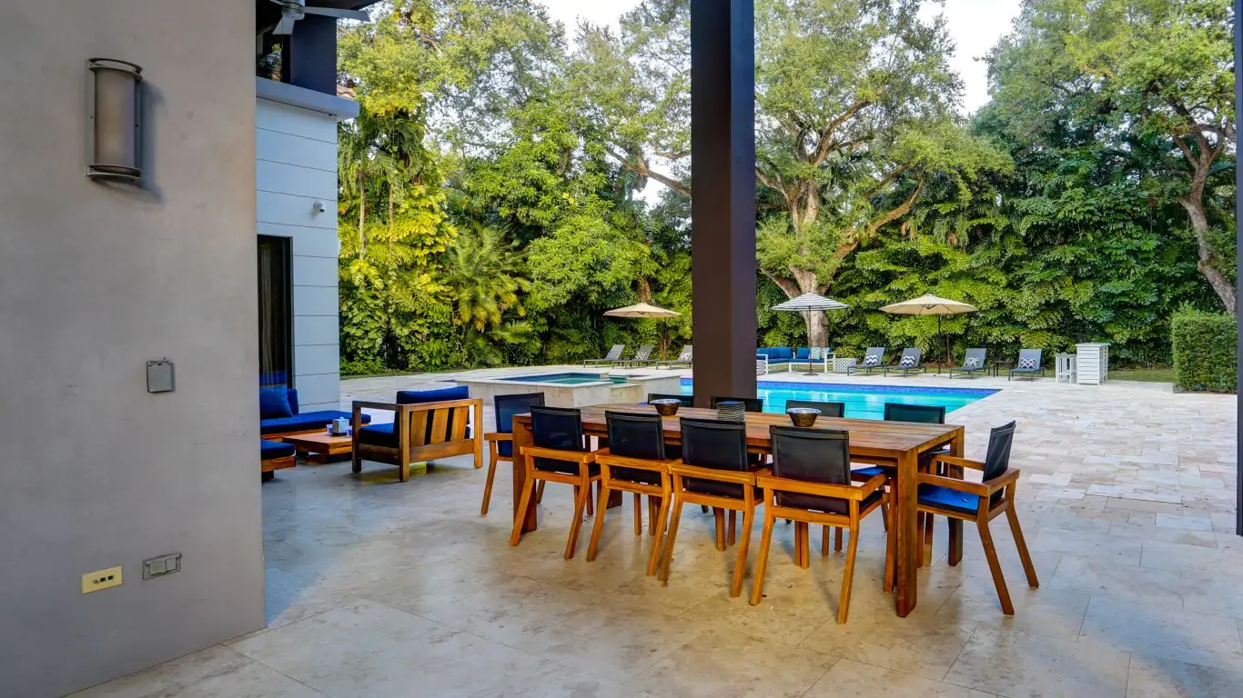 Villa Agatha | Miami