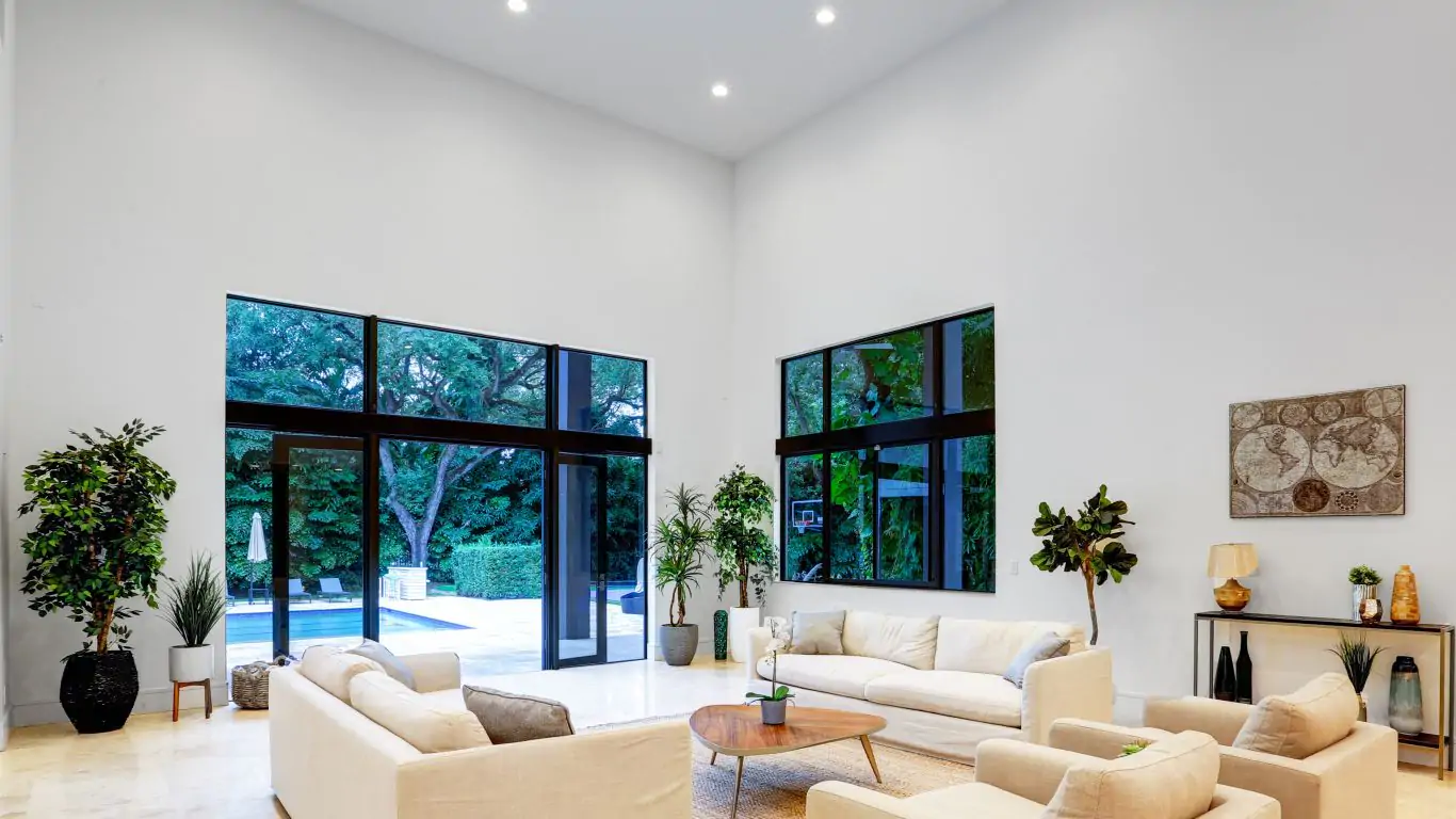 Villa Agatha | Miami