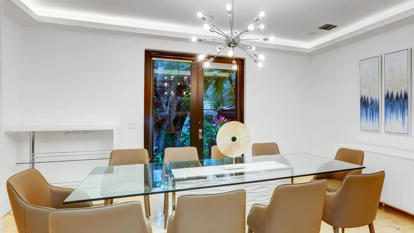 Villa Agatha | Miami