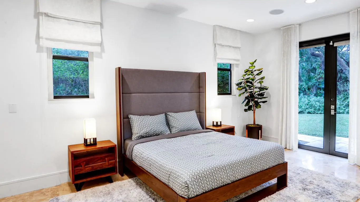 Villa Agatha | Miami