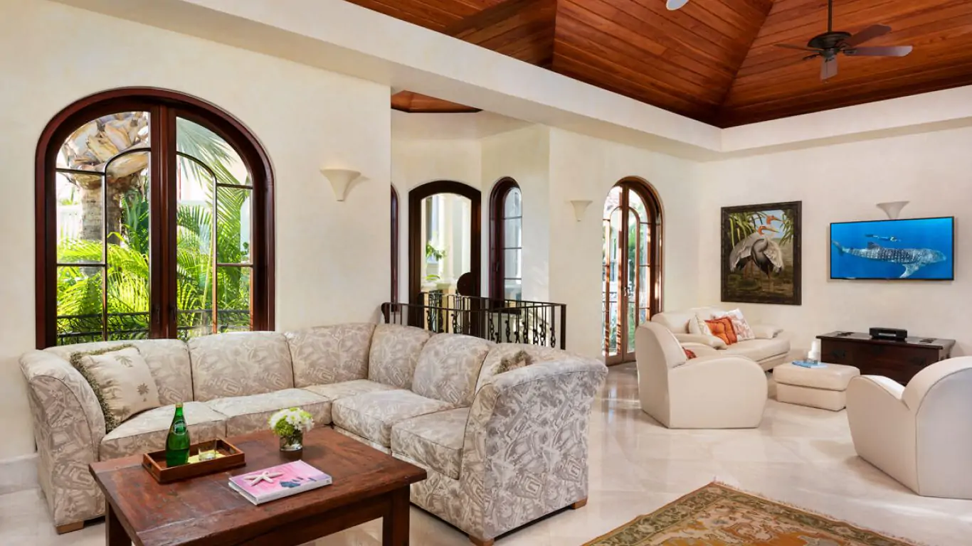 Villa Esmeralda | Turks and Caicos