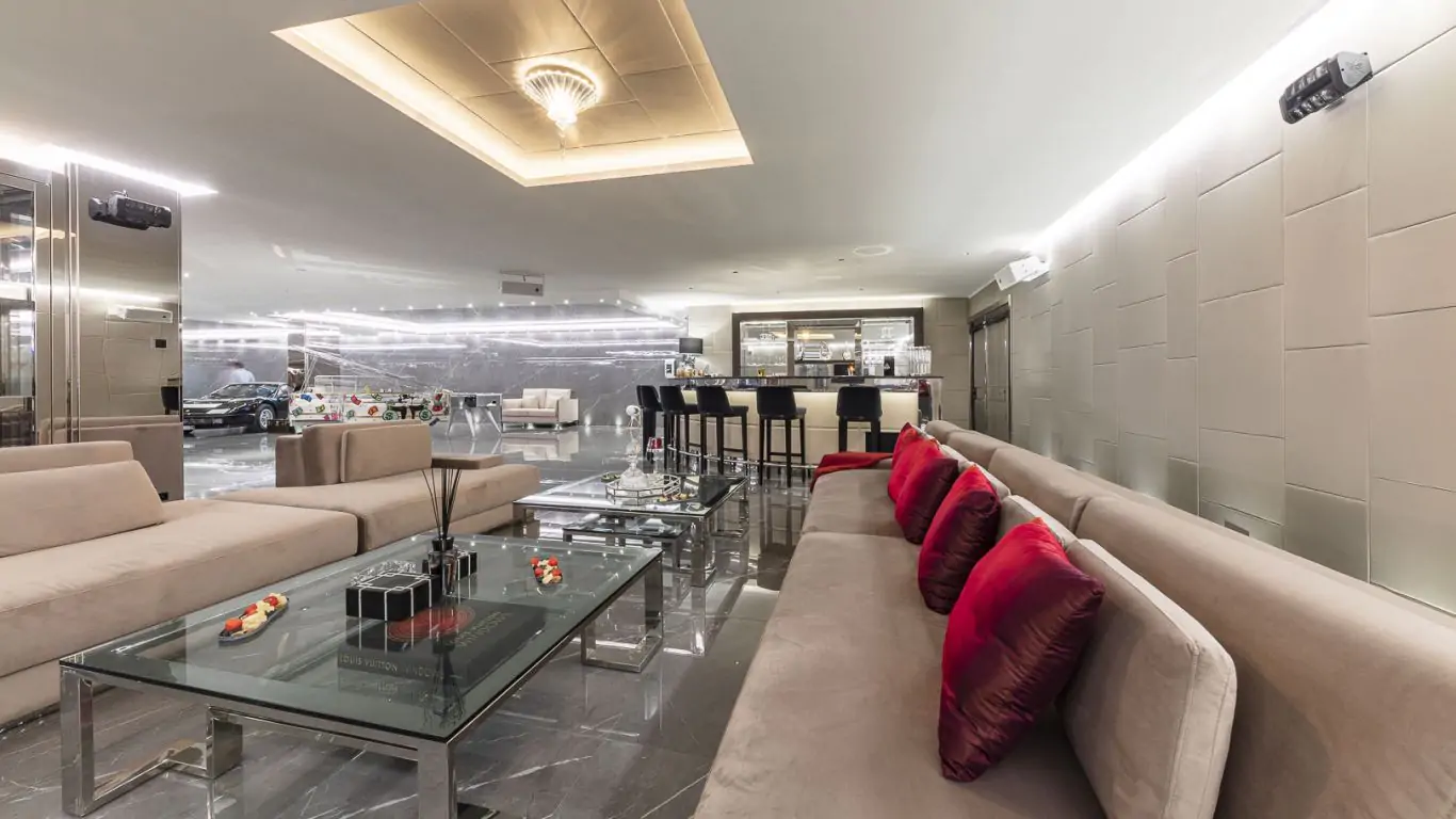Ultima Geneva Grand Villa | Geneva