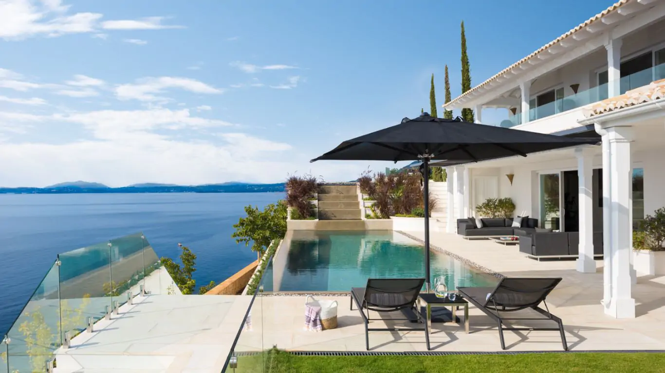 Ultima Corfu | Corfu