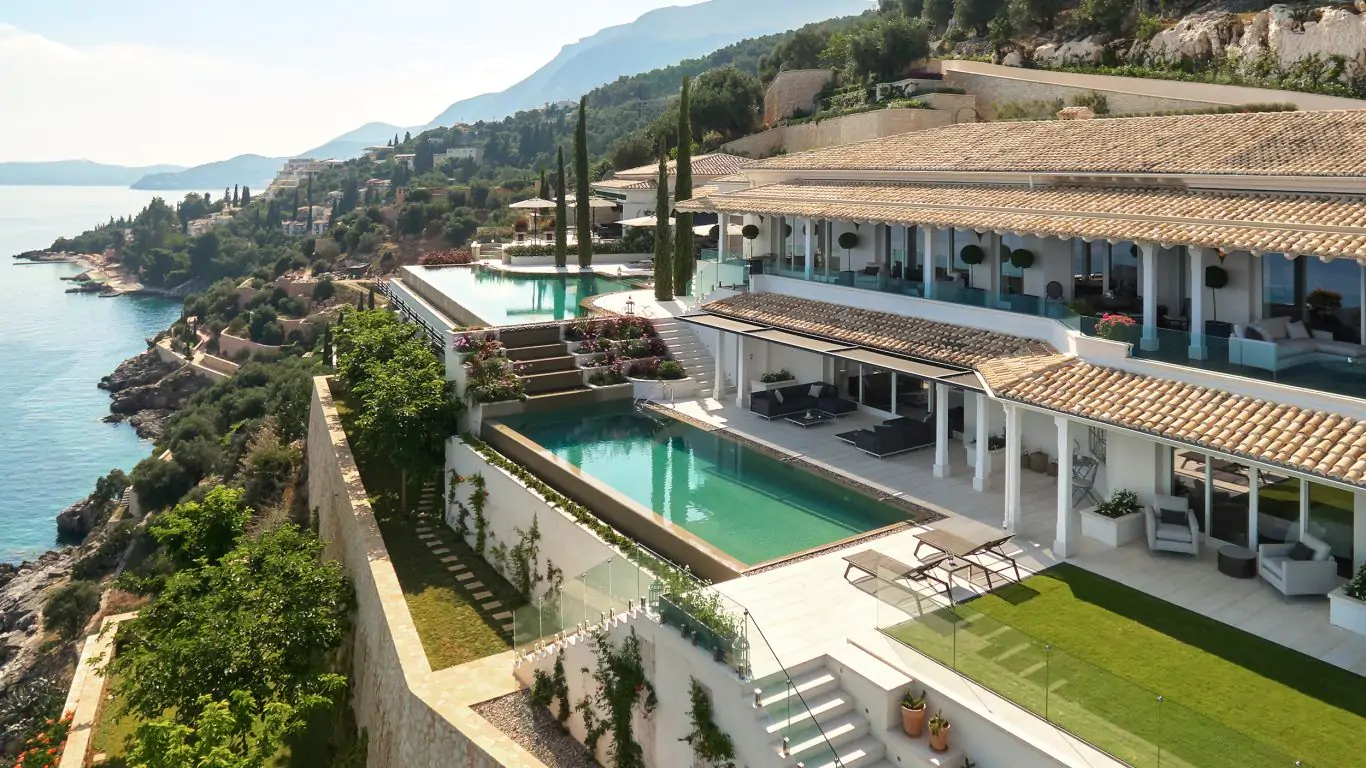 Ultima Corfu | Corfu