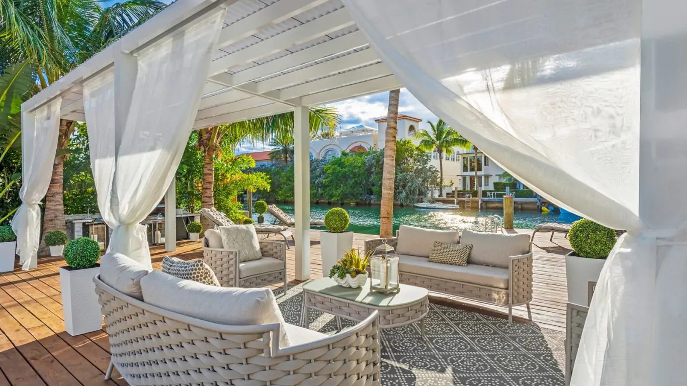 Villa Claudine | Miami
