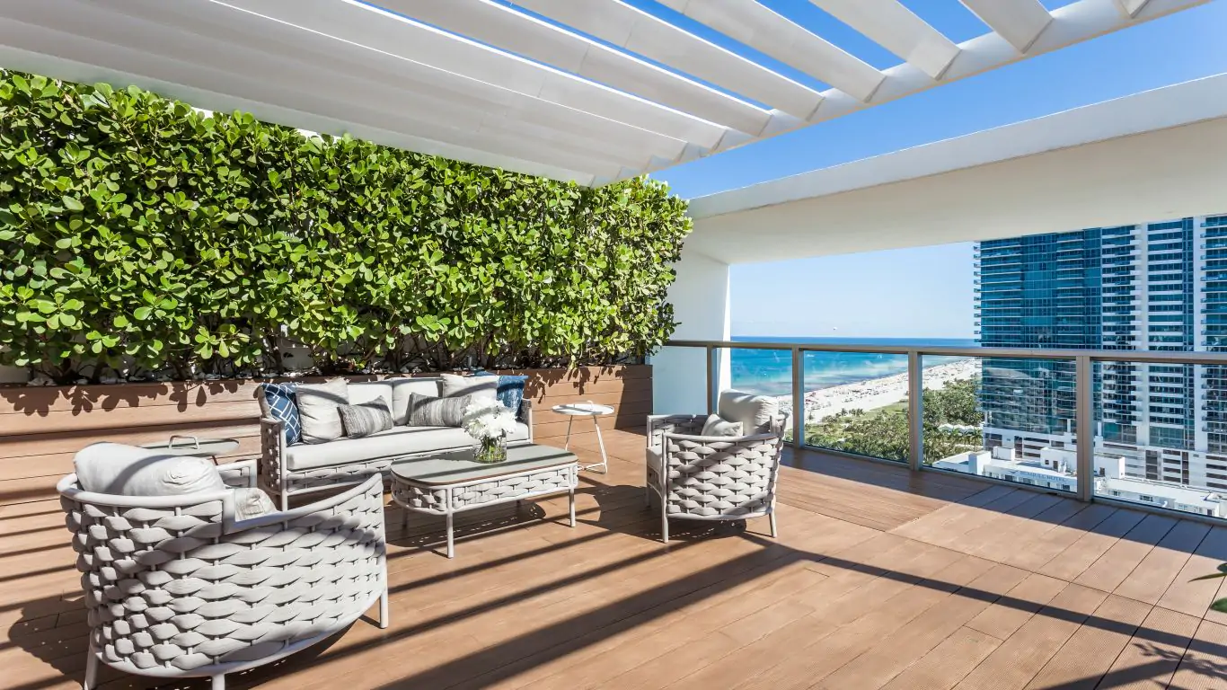 Penthouse W Two | Miami