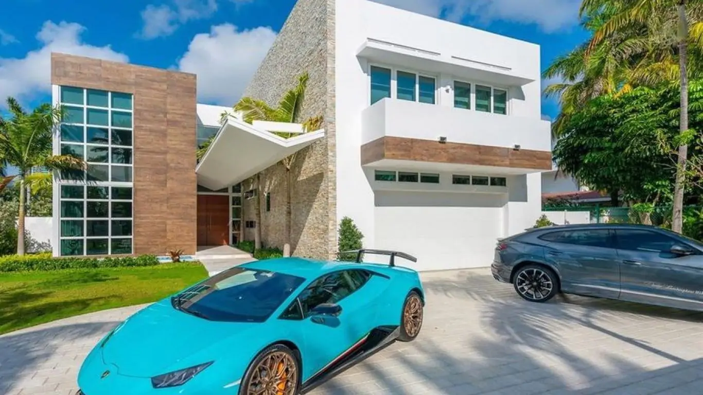 Villa Celine | Miami