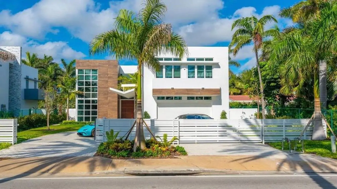 Villa Celine | Miami