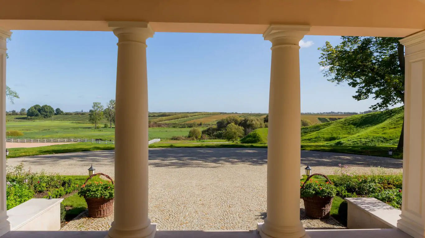 Sparrow Hills | Poland