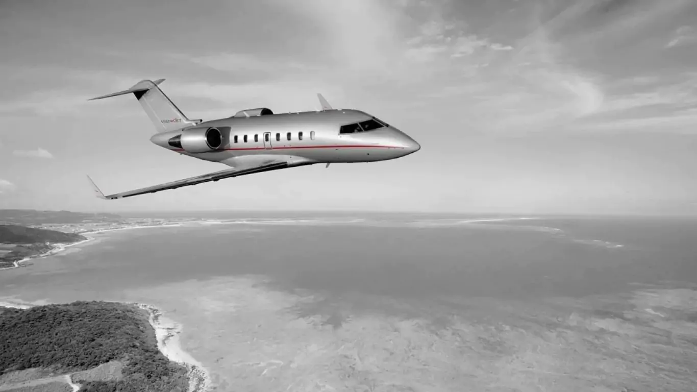 Bombardier Challenger 605 | Private Jets