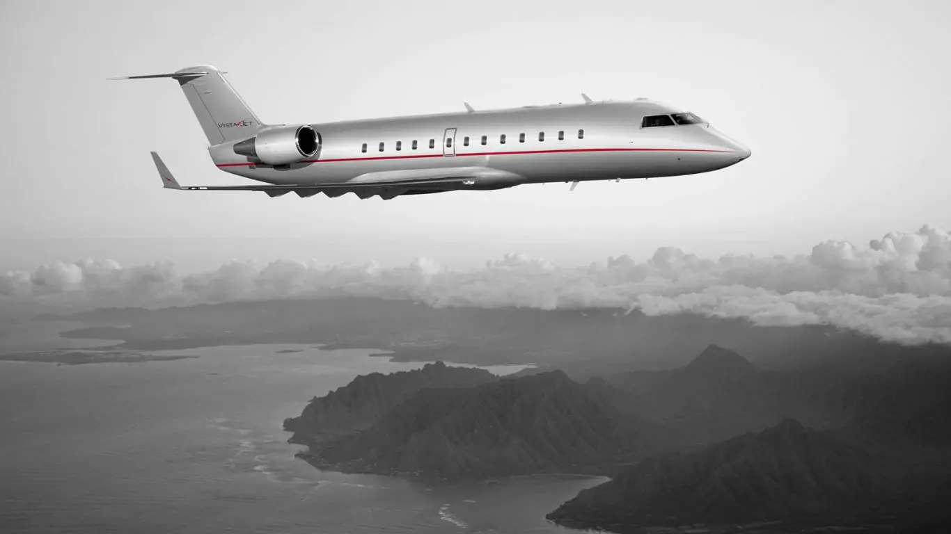 Bombardier Challenger 850 | Private Jets