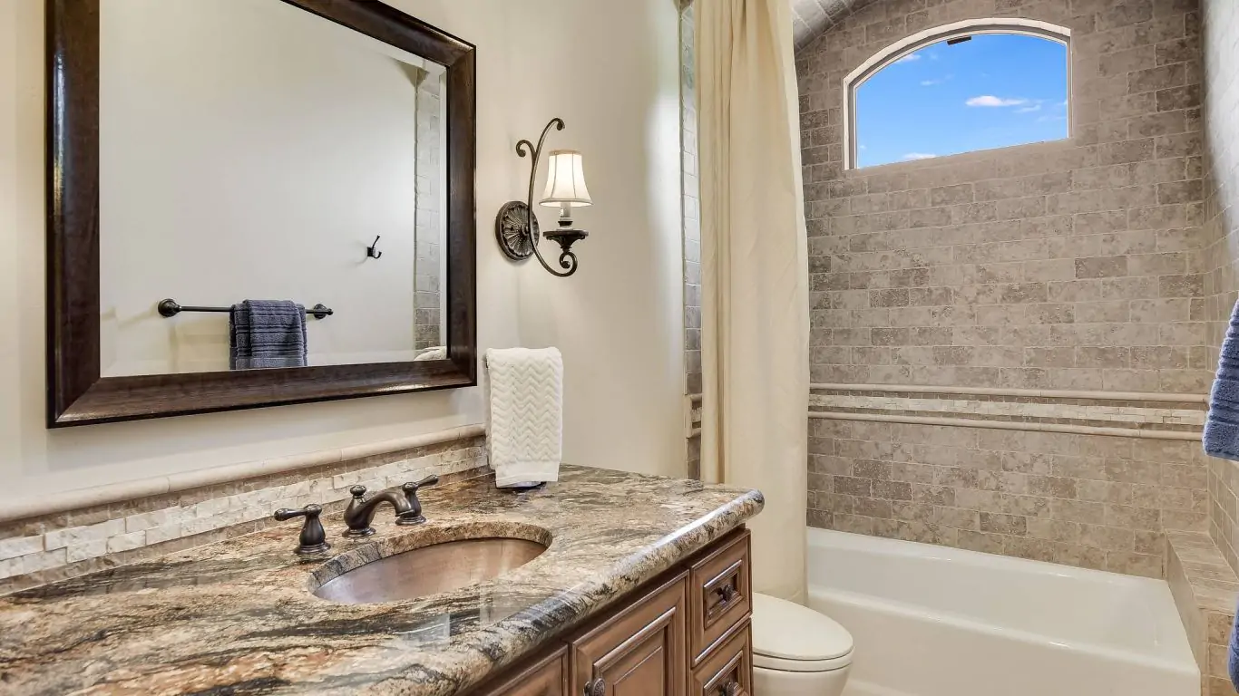 Villa Penelope | Austin