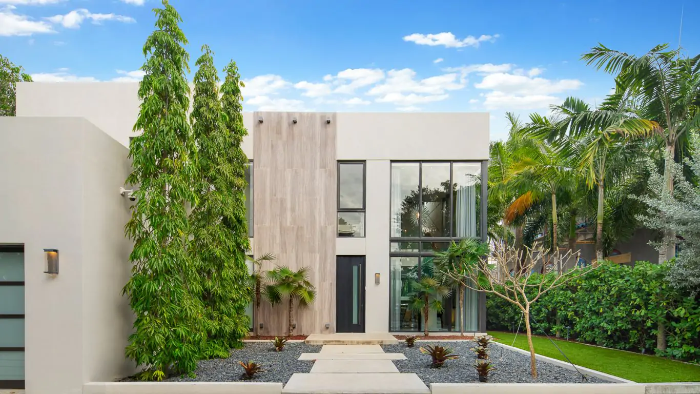 Villa Ailah | Miami