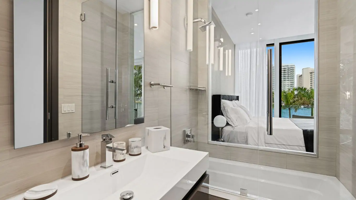 Villa Ailah | Miami