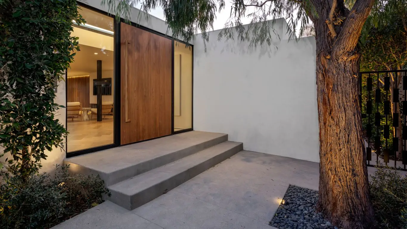 Villa Tori | Los Angeles