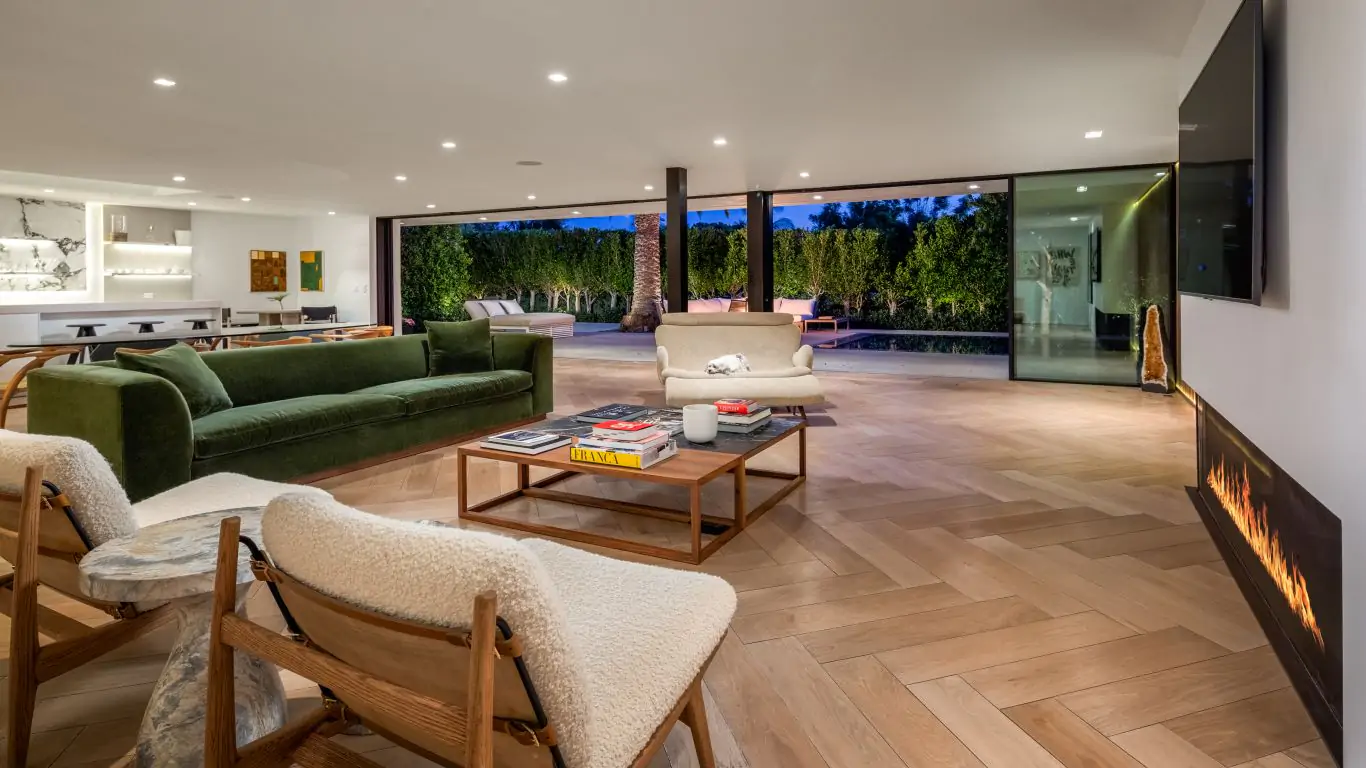 Villa Tori | Los Angeles