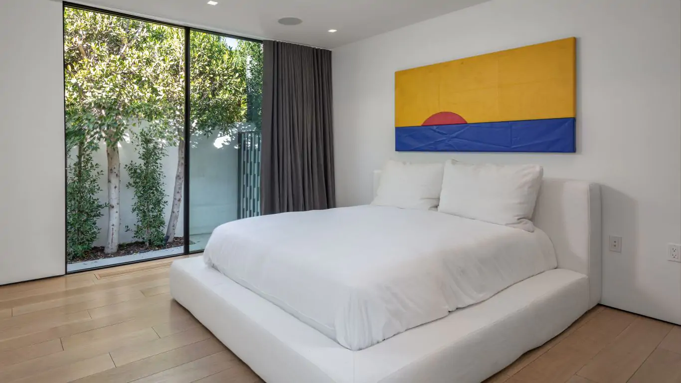 Villa Tori | Los Angeles