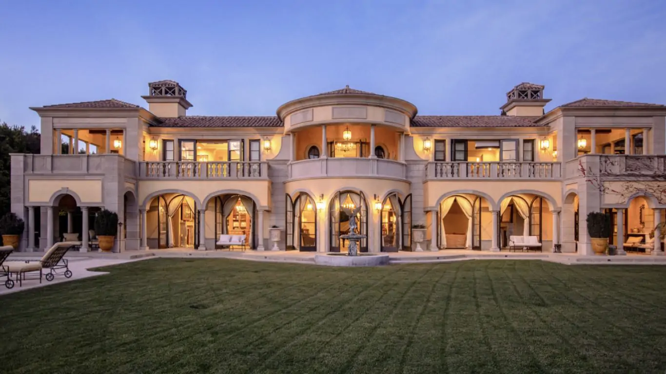 Villa Martha | Los Angeles