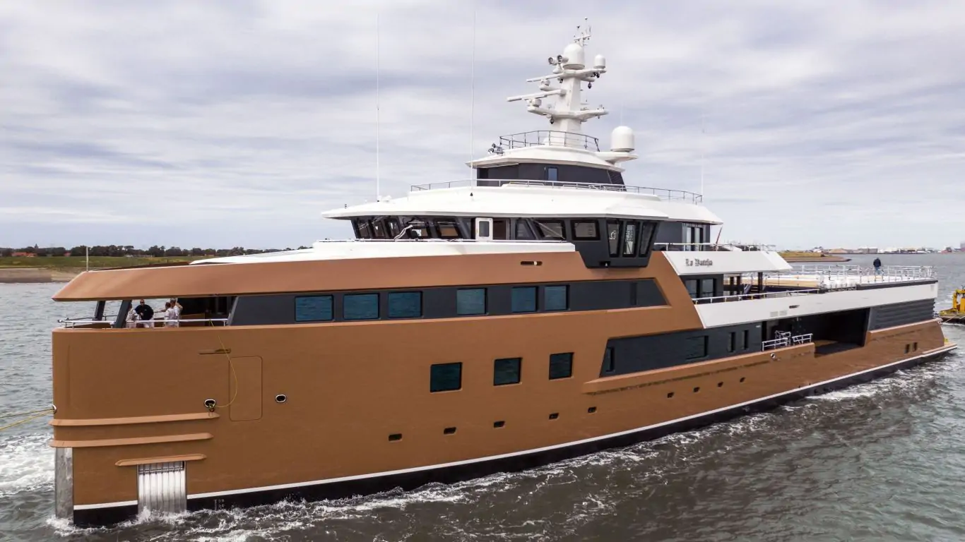 La Datcha Expedition Yacht 252 | Yachts