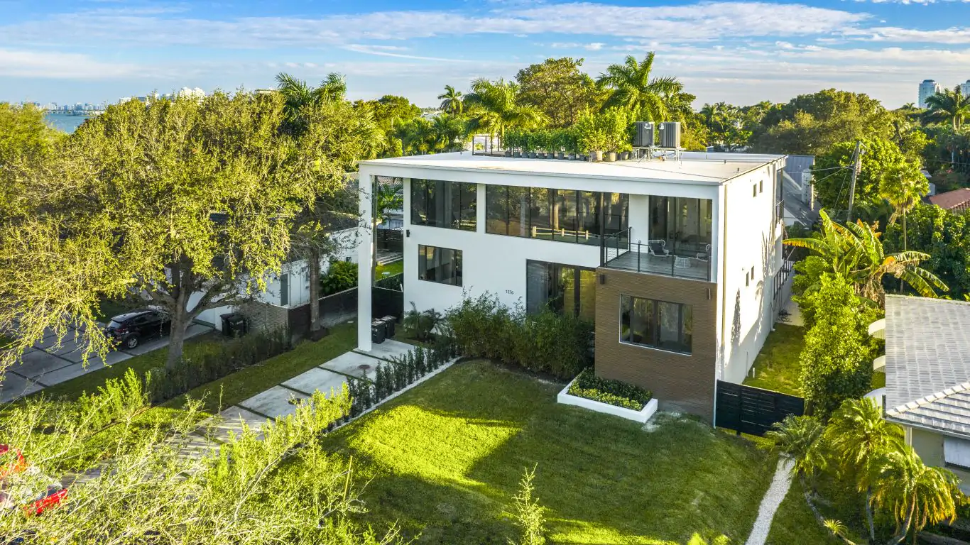 Villa Solena | Miami