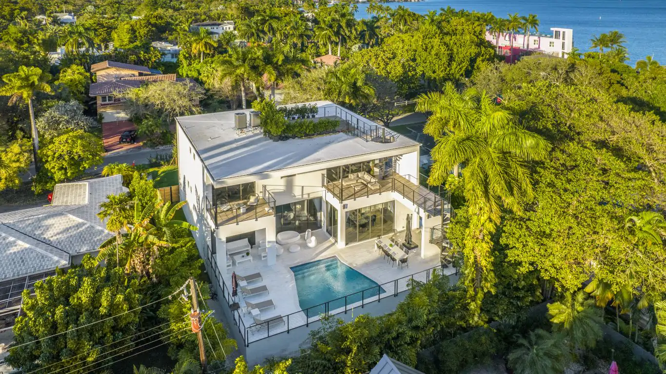 Villa Solena | Miami