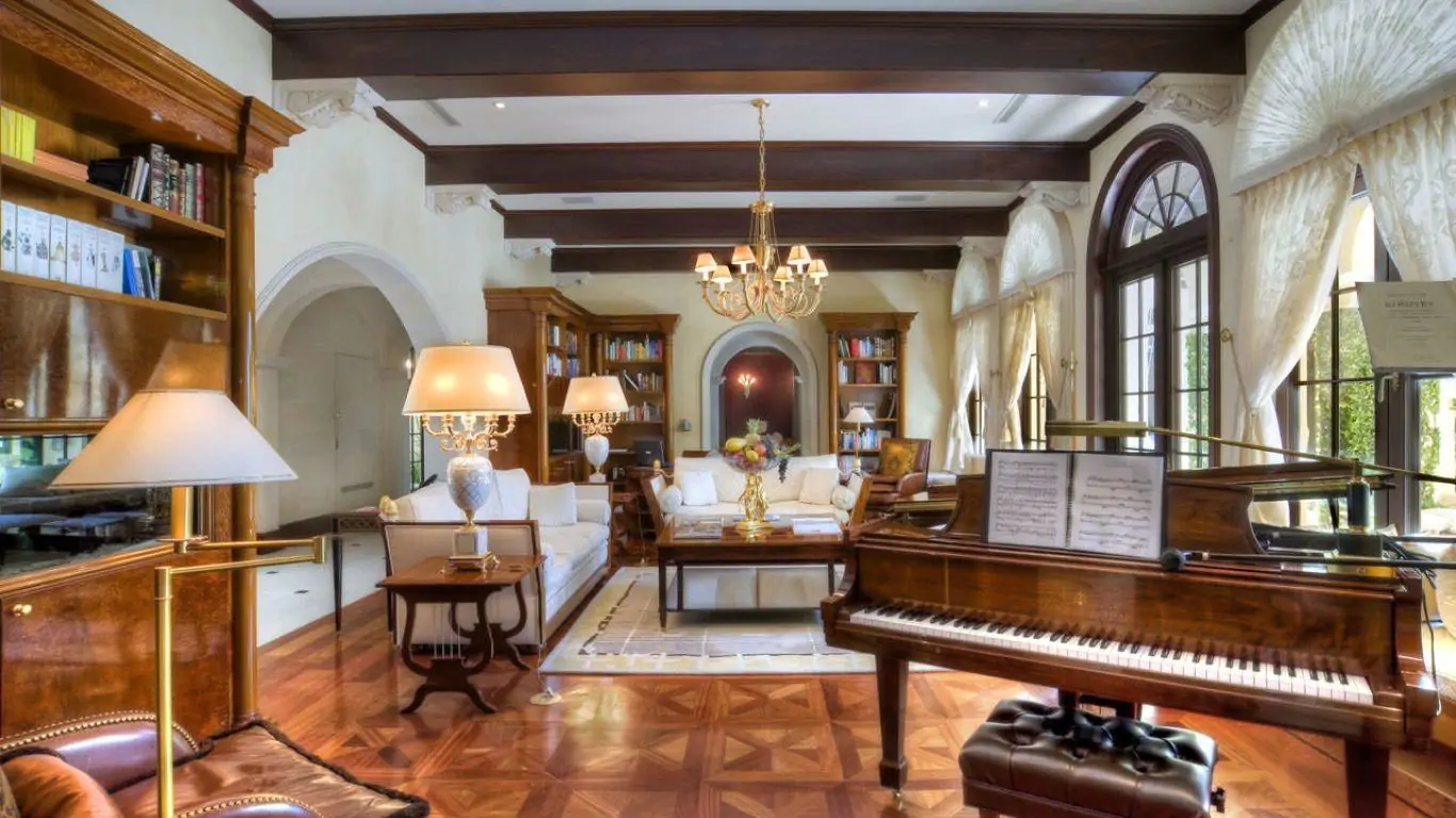 Villa Irene | Miami