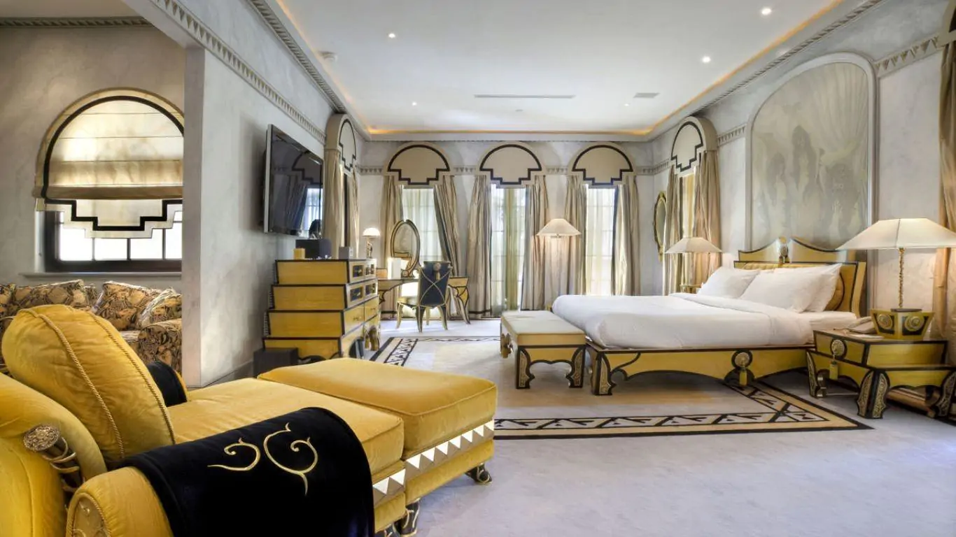 Villa Irene | Miami